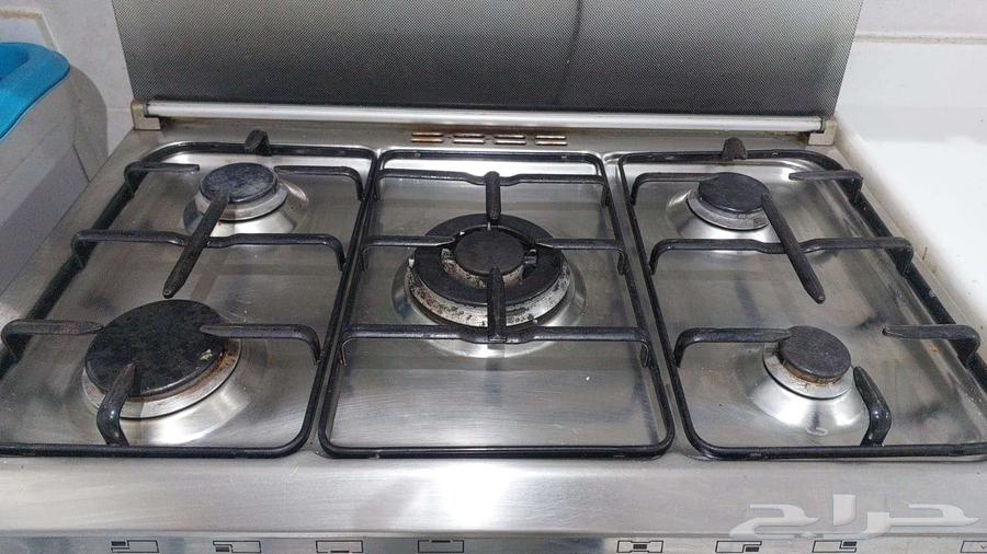 بوتاجاز 5 شعله جليم جاز و غرفة نوم و طاوله و اربع كراسي64405956868611110