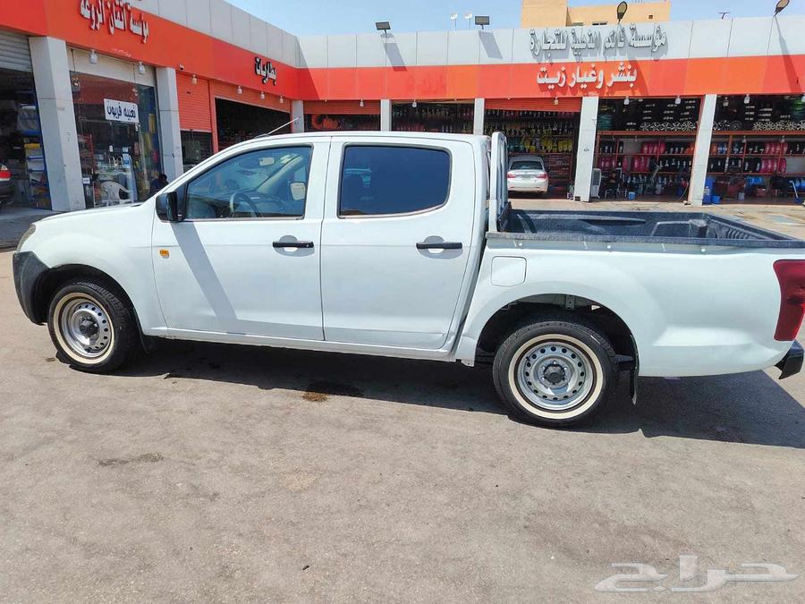 ايسوزو مديل 201464568440128898112