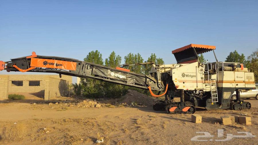 Asphalt scraper, scraper64559813469953113