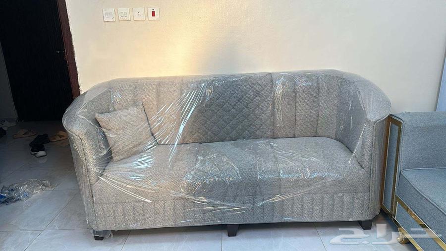 Full council with tables, new sofa unused64405376286723111