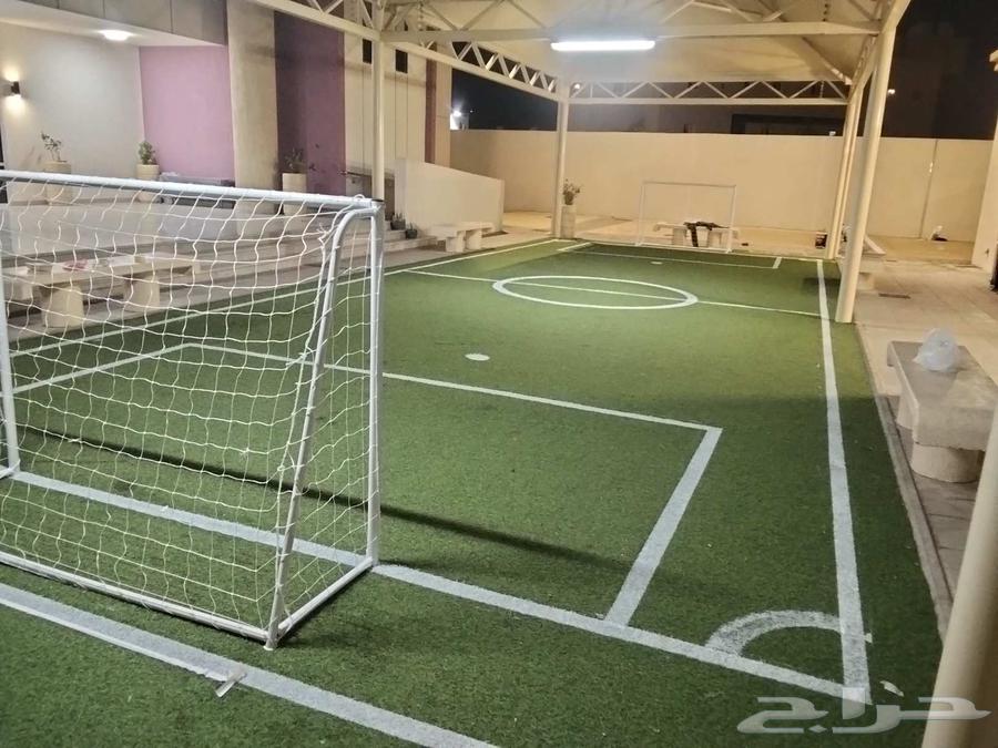 متخصص في تخطيط ورسم الملاعب الرياضية قدم وسلة وطايرة ورسم ال64481464417667110