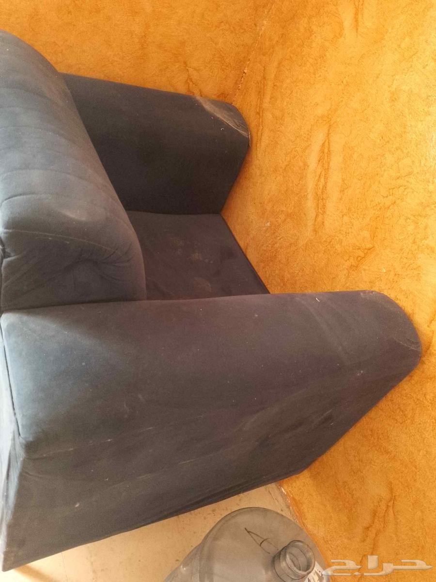 كراسي للبيع اربع كراسي لتواصل على الرقم64408371774082113