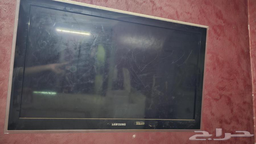 للبيع دواليب الألمنيوم واحد للمطبخ و دولابين ملابس كنب تركي64409491693954110