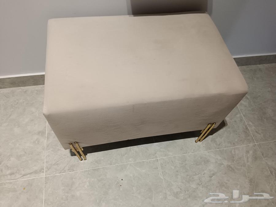 كنب مستعمل للبيع الاستلام من المنزل64406207189250112