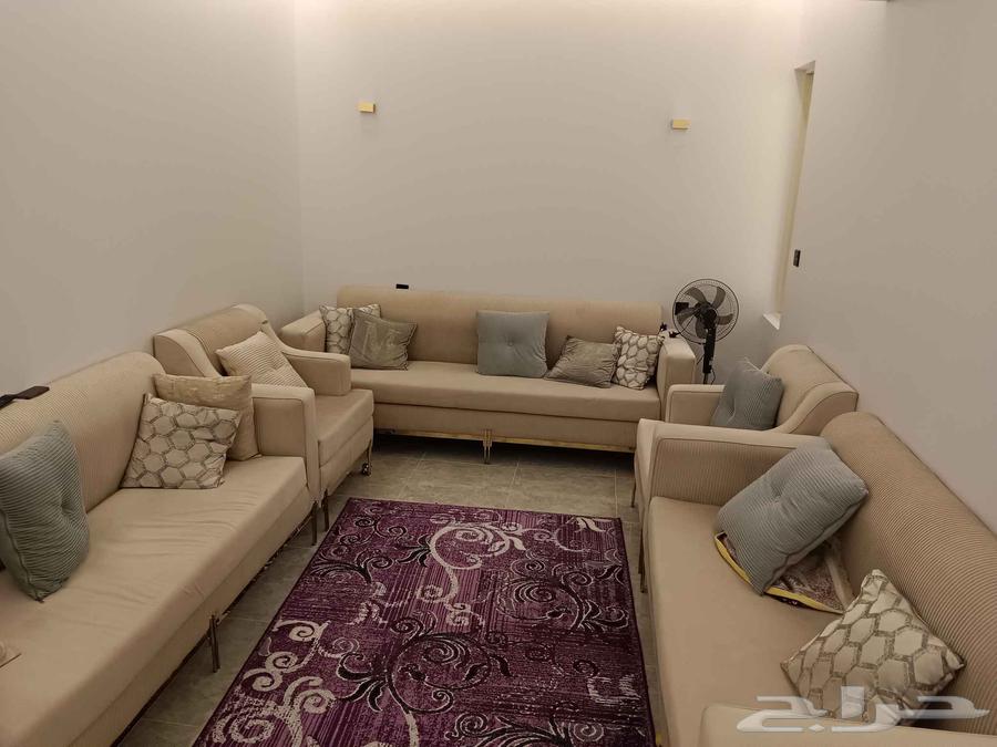 كنب مستعمل للبيع الاستلام من المنزل64406207189250110