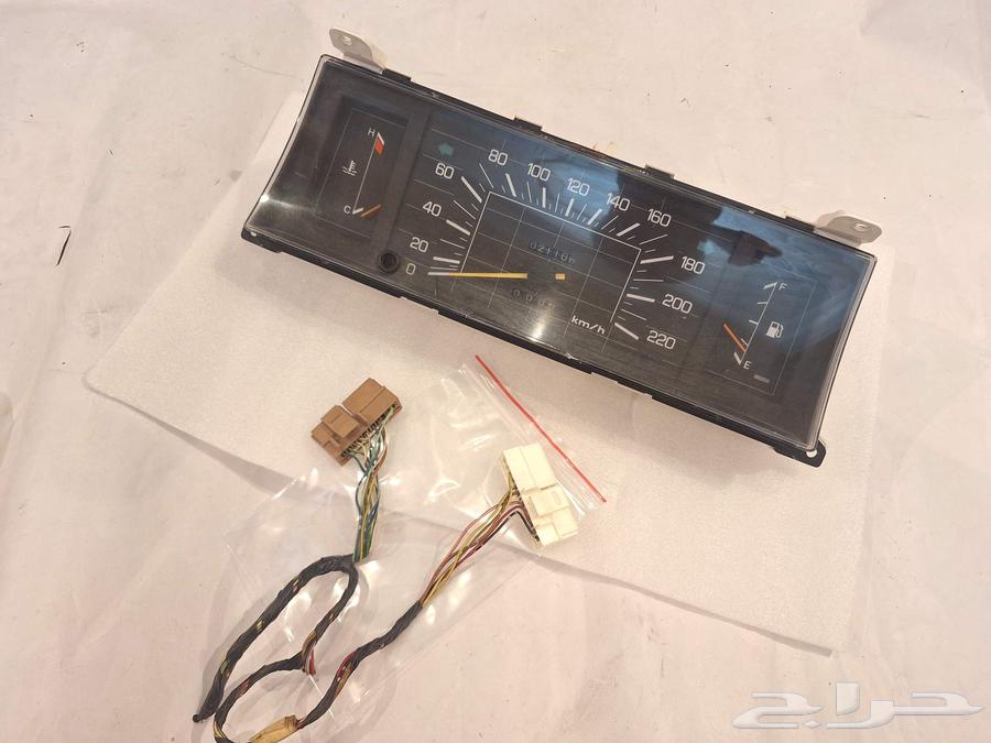 طبلون عداد السرعة للكراون الثمانينات64563633307905110
