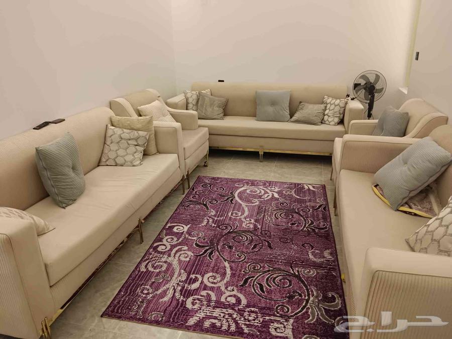 كنب مستعمل للبيع الاستلام من المنزل64406207189250111