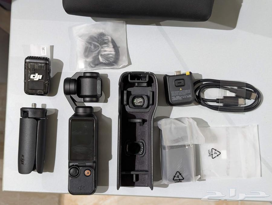 DJI Osmo Pocket 3 Creator Combo64405014233091110