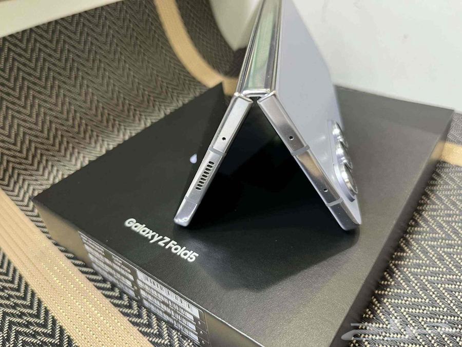 زد فولد 5 512 جيجا كامل اغراضه السلك لسئ استخدام خفيف64405555233793114