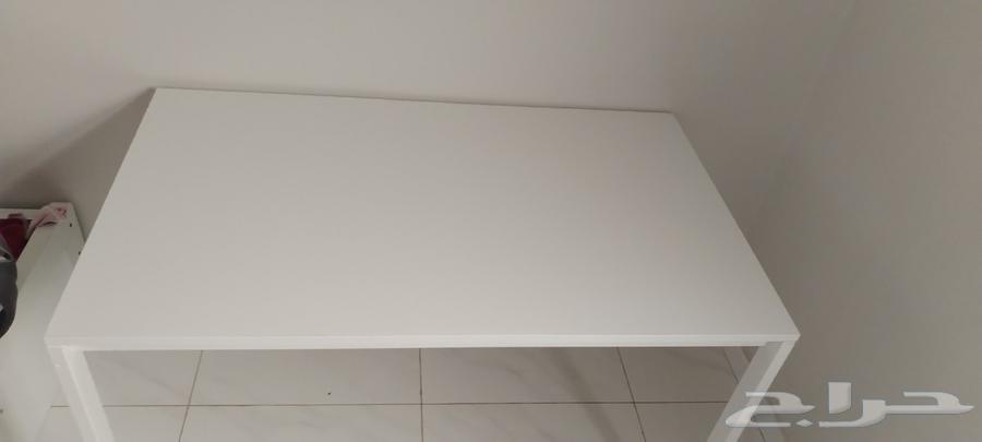 طاولة ايكيا أبيض أستخدام بسيط جدا64407572748673111