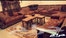 طقم كنب مغربي كامل بالطاولات والستائر64411041469185111