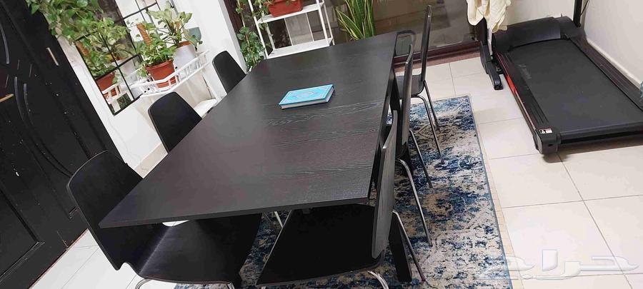 dining table from ikea..65064407684873347110