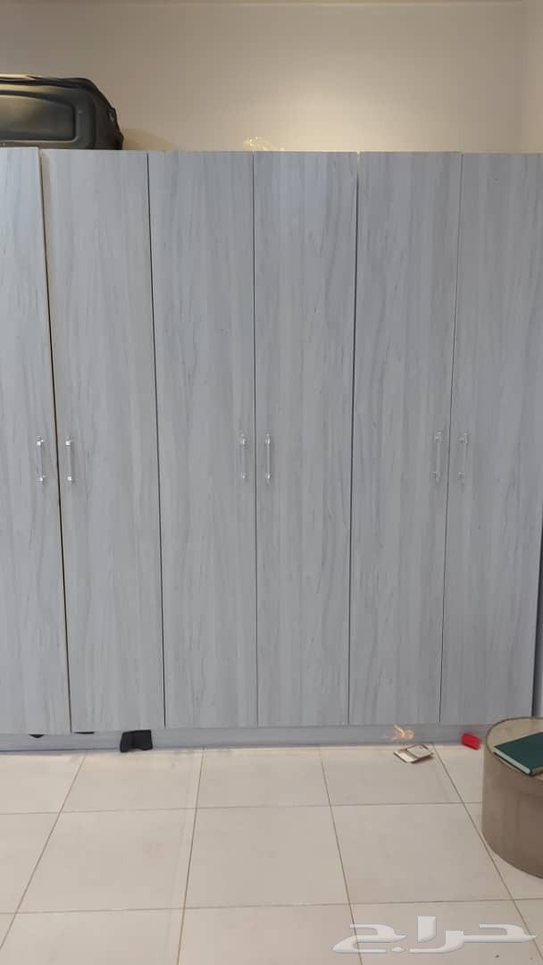 السلام عليكم لدي عفش للبيع للراغب   التواصل واتساب64410004436353111