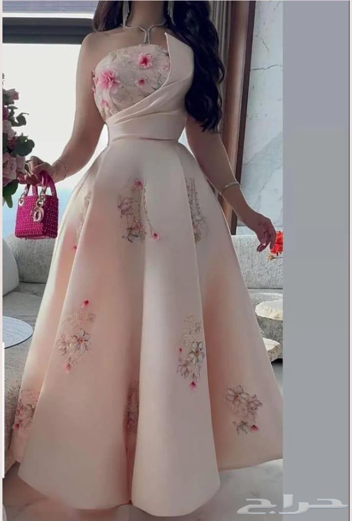 New dresses worn for only two hours (the pink color has been changed to beige, not pink)64405348113409110