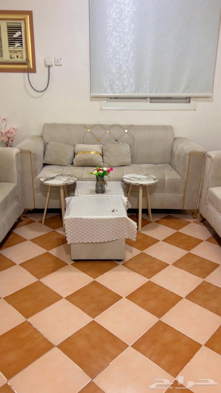 كنب نظيف للبيع64412022580611111