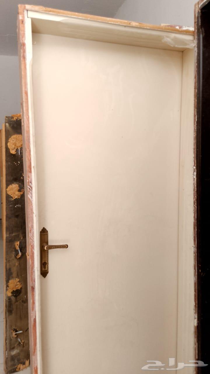 أبواب خشب مستعمله للبيع مع التوصل والتركيب64405014267522110