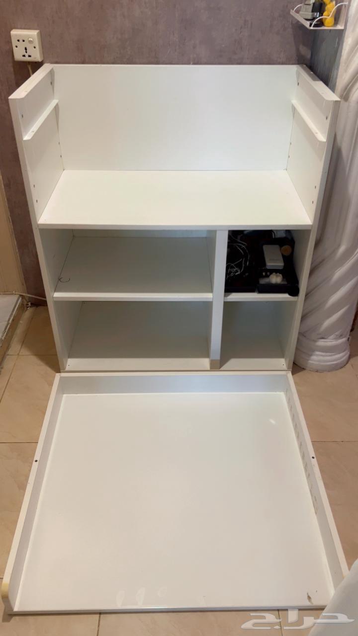 مكتب   وحدة تخزين من ايكيا بحالة ممتازة قاعدة المكتب متحركة64408020929537112