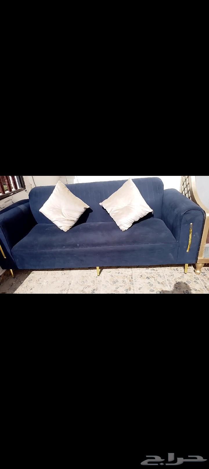 كراسي للبيع اربع كراسي لتواصل على الرقم64408371774082112