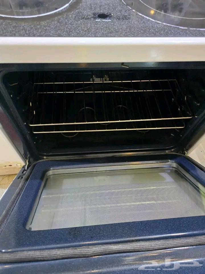 فرن كهربائي  بحاله ممتازه شغال ممتاز ليس به اي عيوب 20064406917841537112