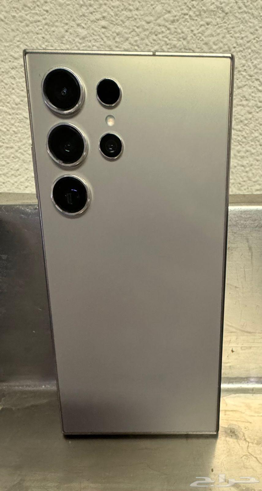 Samsung Ultra S24, new, used for only three months64408077102593111