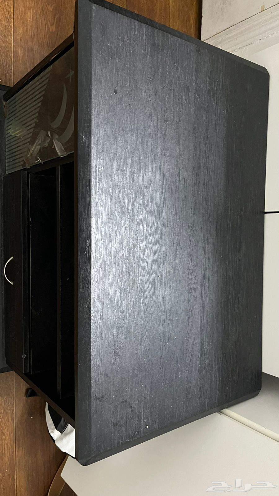 طاولة تلفزيون64408413451138111