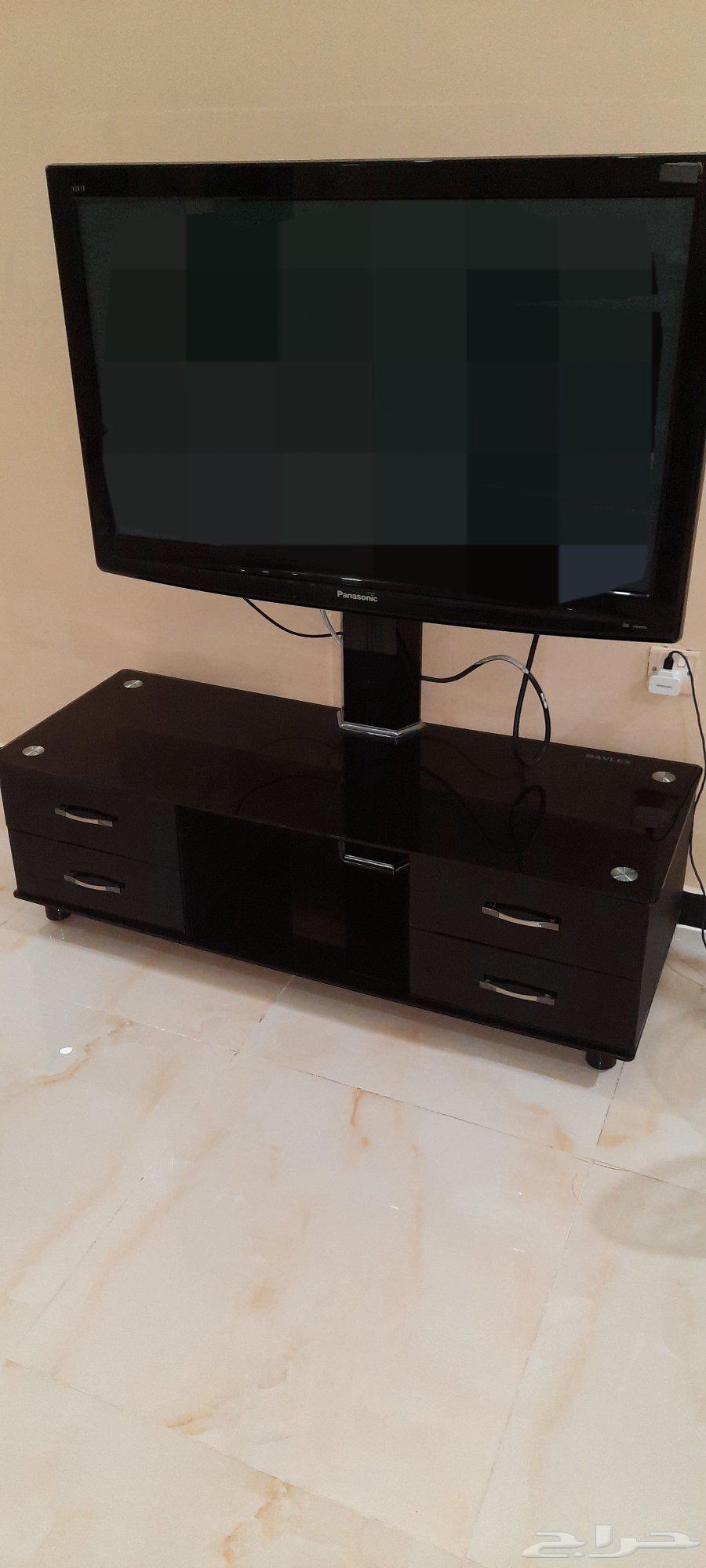 Table with TV64407447121411110