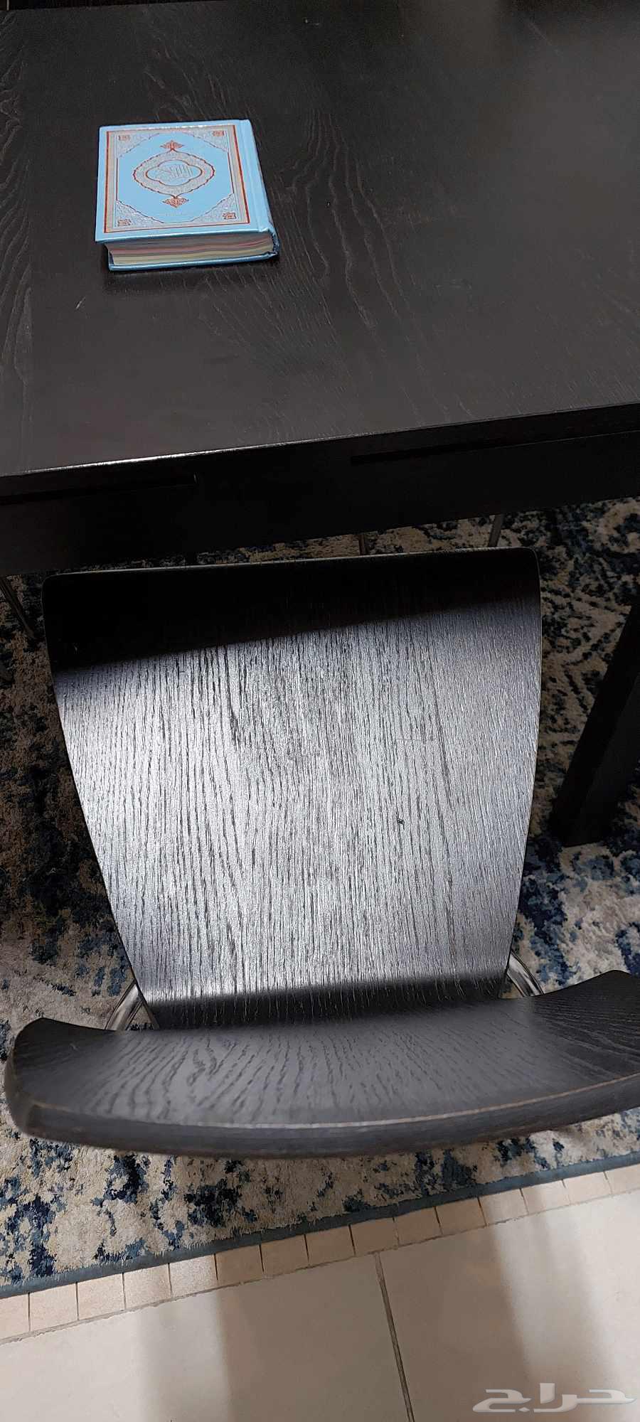 dining table from ikea..65064407684873347112