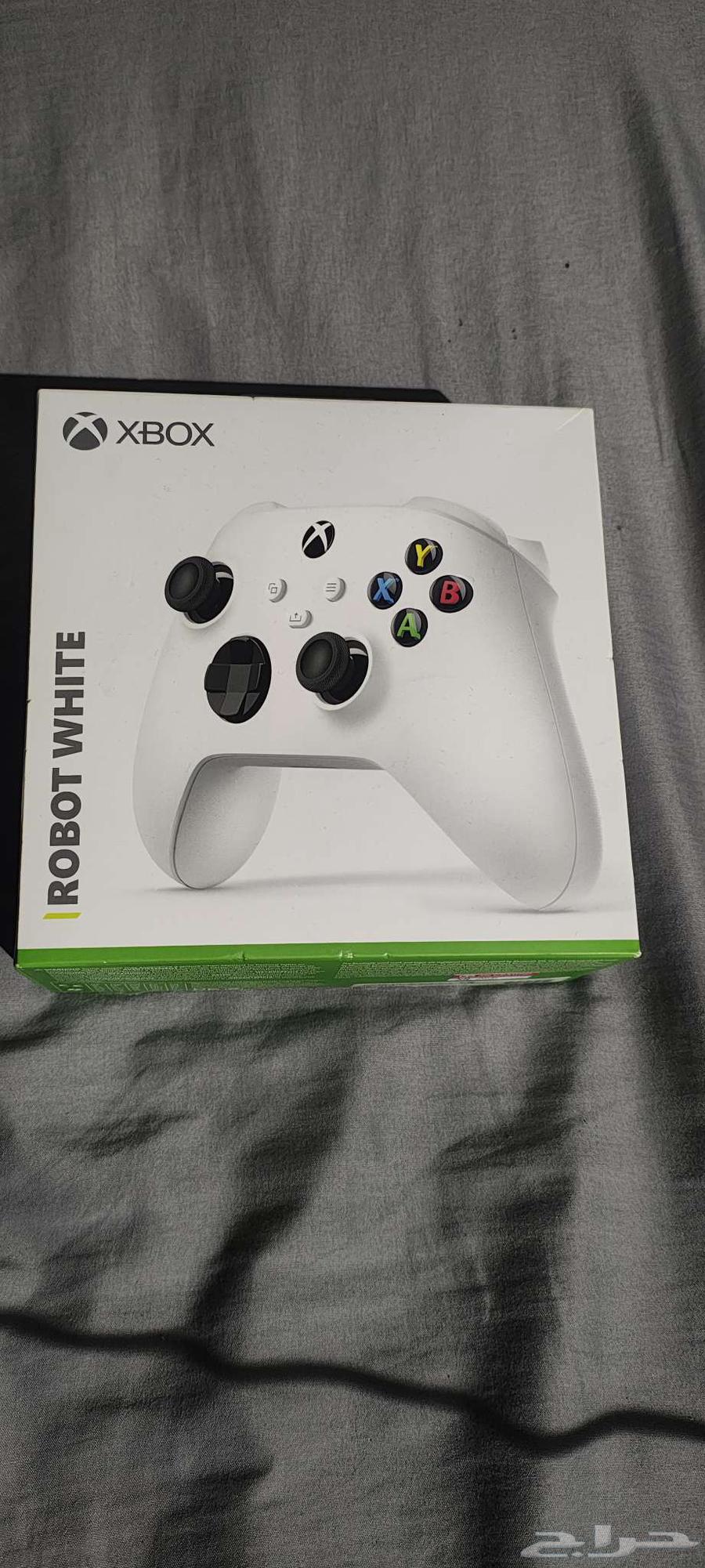 للبيع Xbox Robot أبيض مقابل 230 جديد64409436476161113