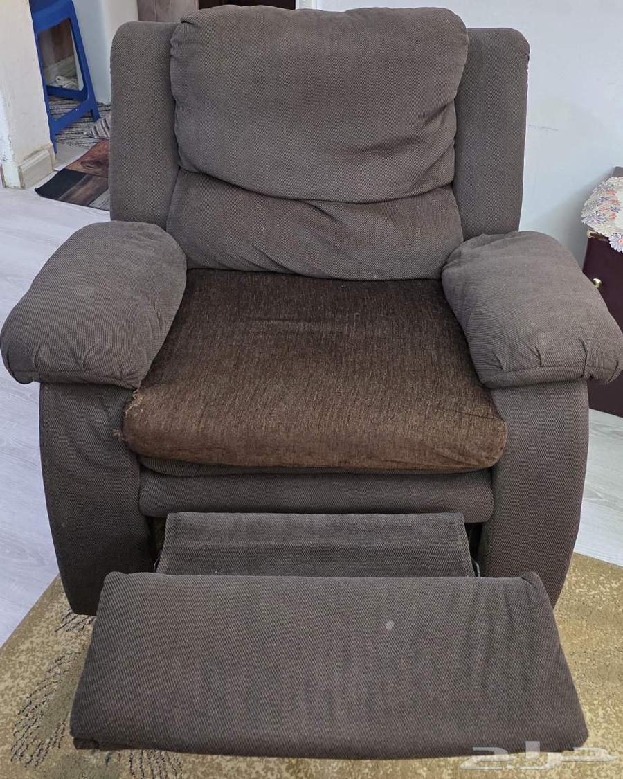 طقم كنب استرخاء (ريكلينر) مستعمل نظيف64408989367171111