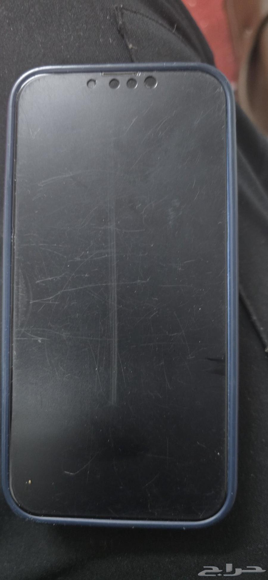 ايفون 13 عادي 12864411108478082110