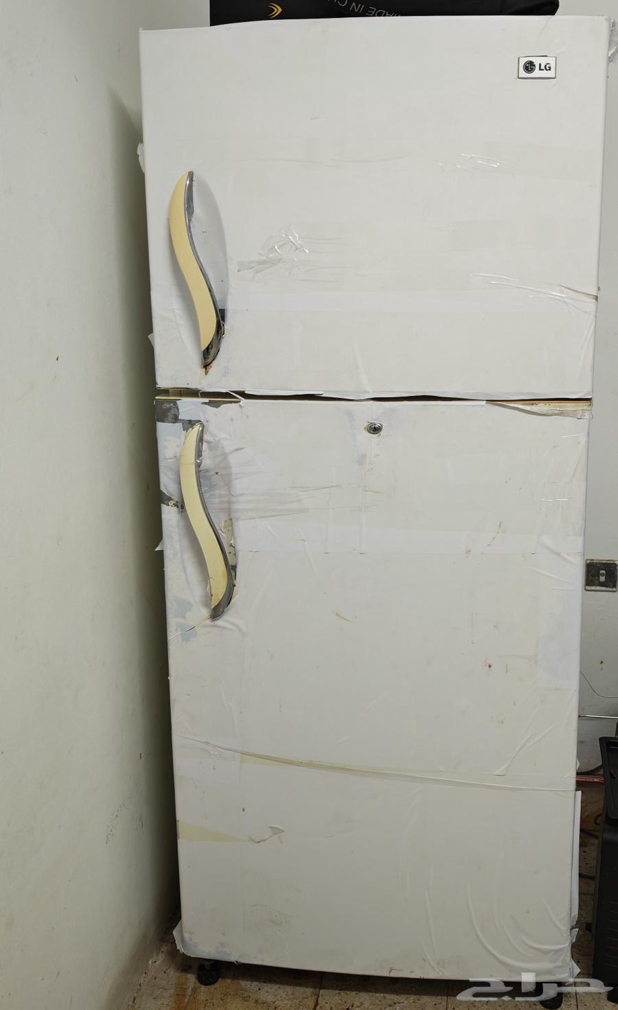 ثلاجه LG تبريد ممتاز للبيع لسبب السفر64407112611587110