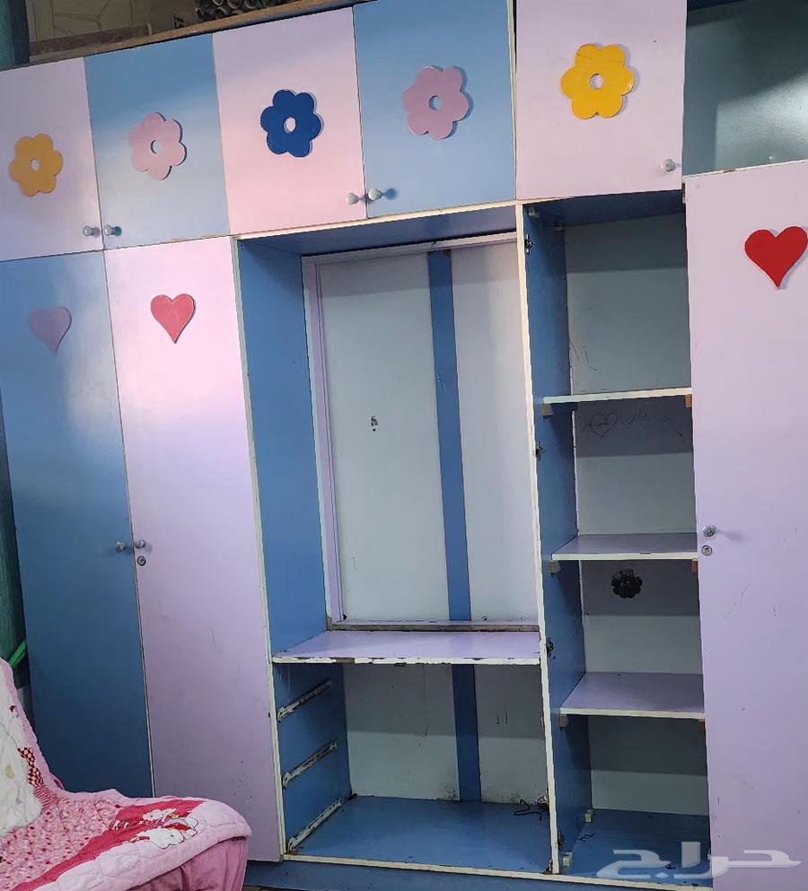 دولاب للي يحتاجه64406499934723111