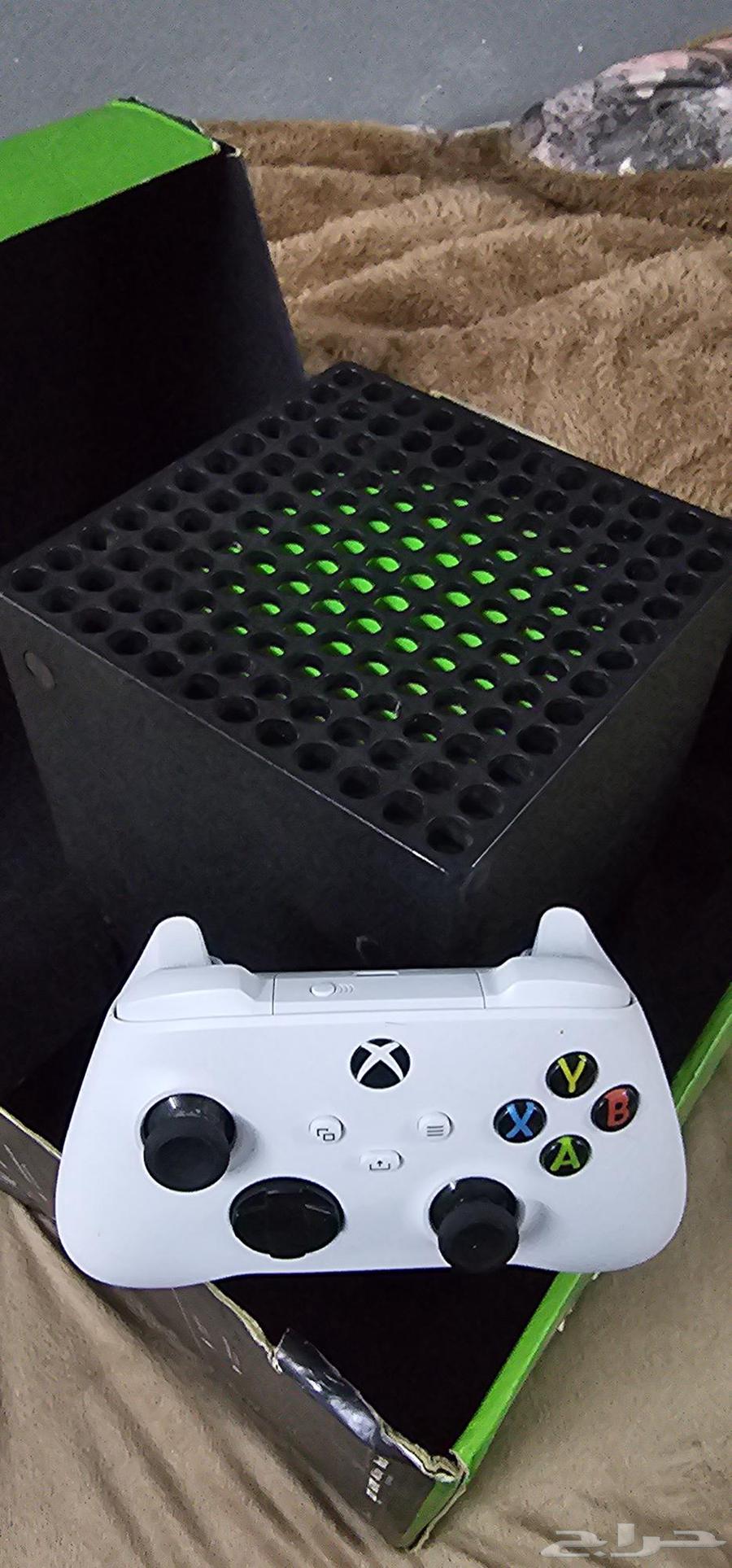 Xbox Series X64405652849026112