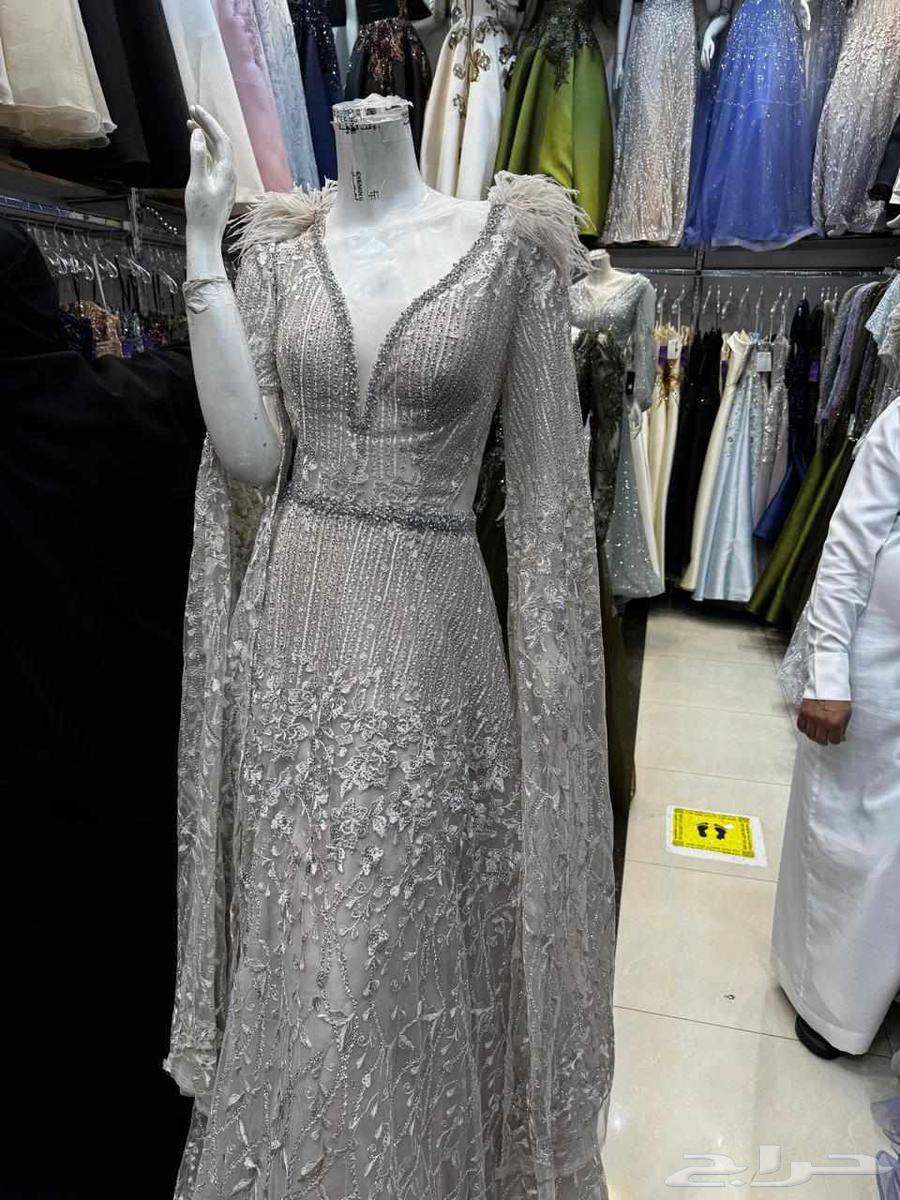 New dresses worn for only two hours (the pink color has been changed to beige, not pink)64405348113409111