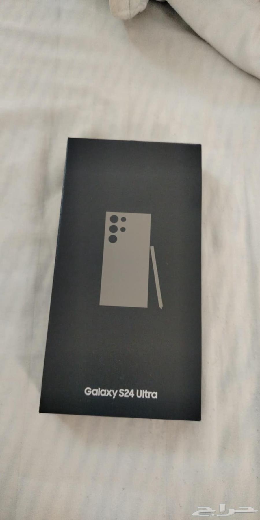 Samsung Ultra S24, new, used for only three months64408077102593110