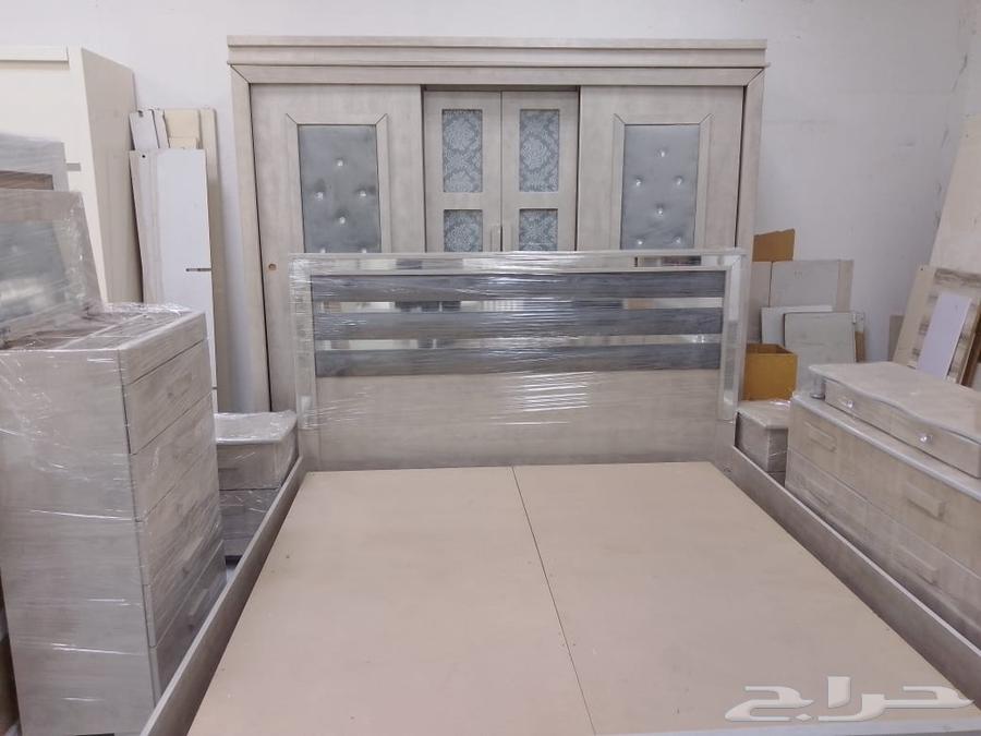 Clean used bedroom, installation and delivery available64543733294337111