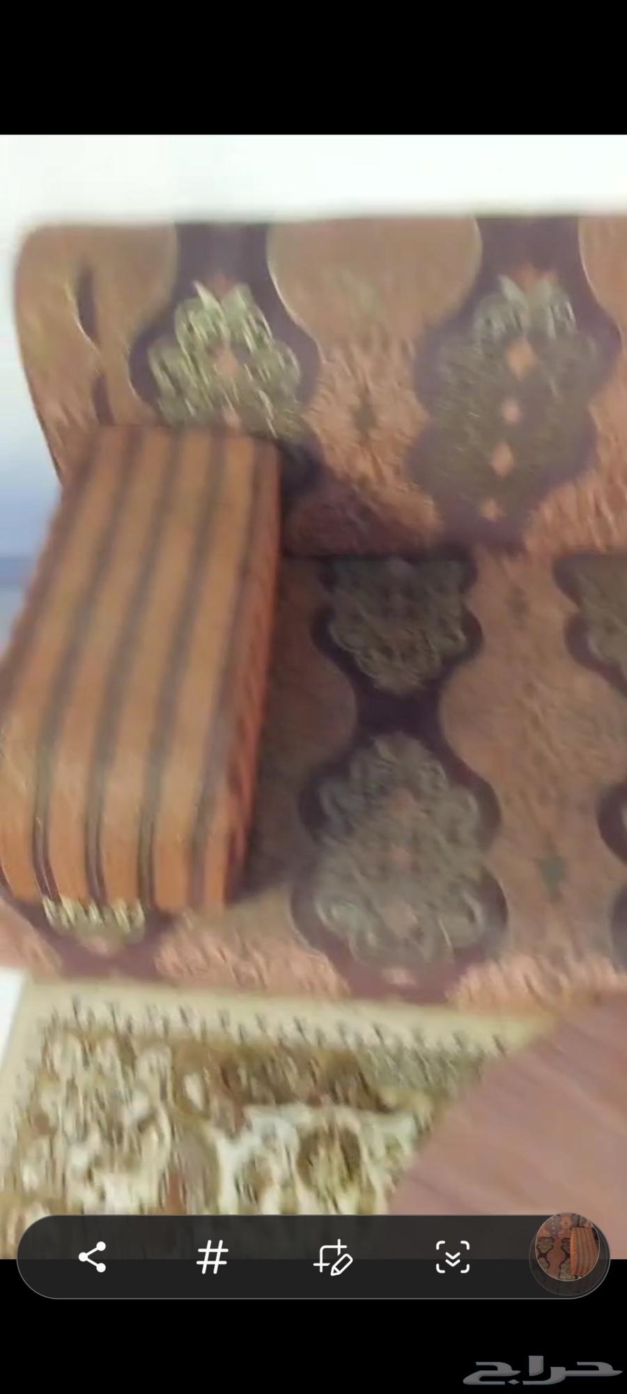 مجلس ارضيه كامل ونظيف 350 ريال شبة جديد64544368312193111