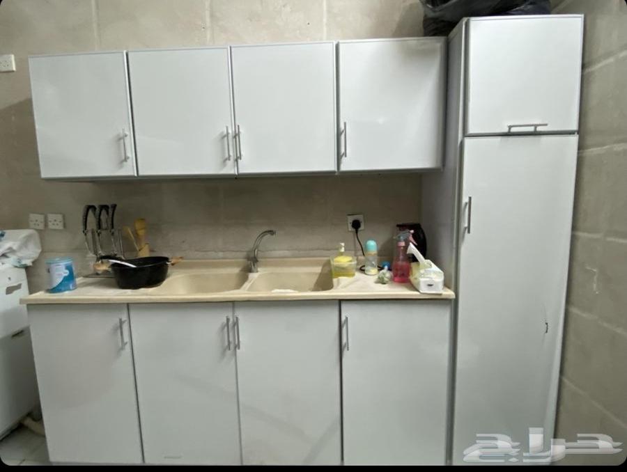 دولاب مطبخ شبه جديد للبيع64548098388353111