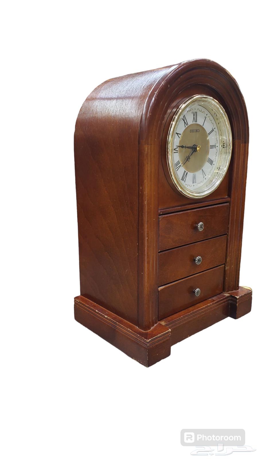 ساعة سيكو للقصور والفلل فخمة خشبية فنتج قديمة ب500ريال64544580161922110