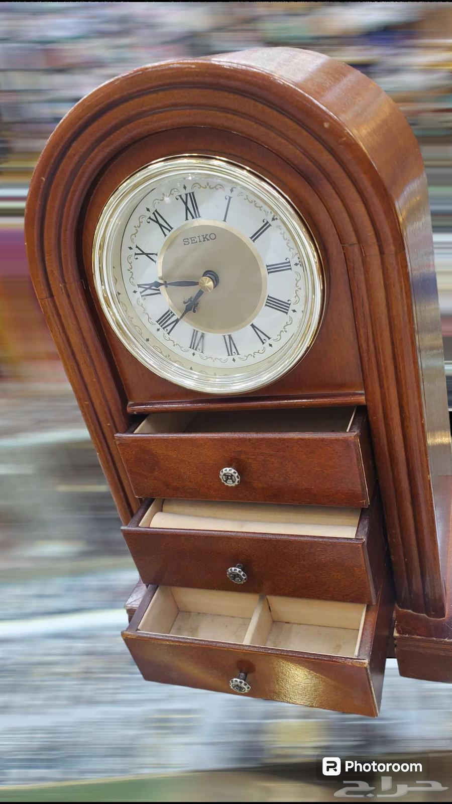 ساعة سيكو للقصور والفلل فخمة خشبية فنتج قديمة ب500ريال64544580161922112