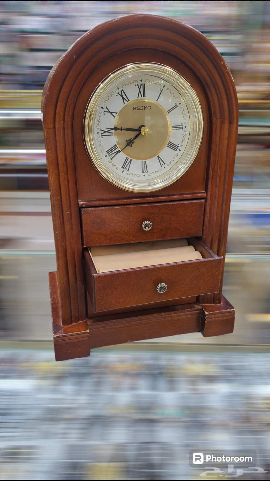 ساعة سيكو للقصور والفلل فخمة خشبية فنتج قديمة ب500ريال64544580161922111