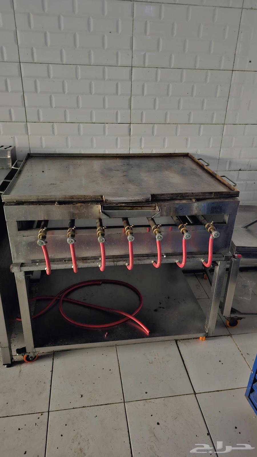 Pastry and mutabbaq tray, almost new64549740506755111