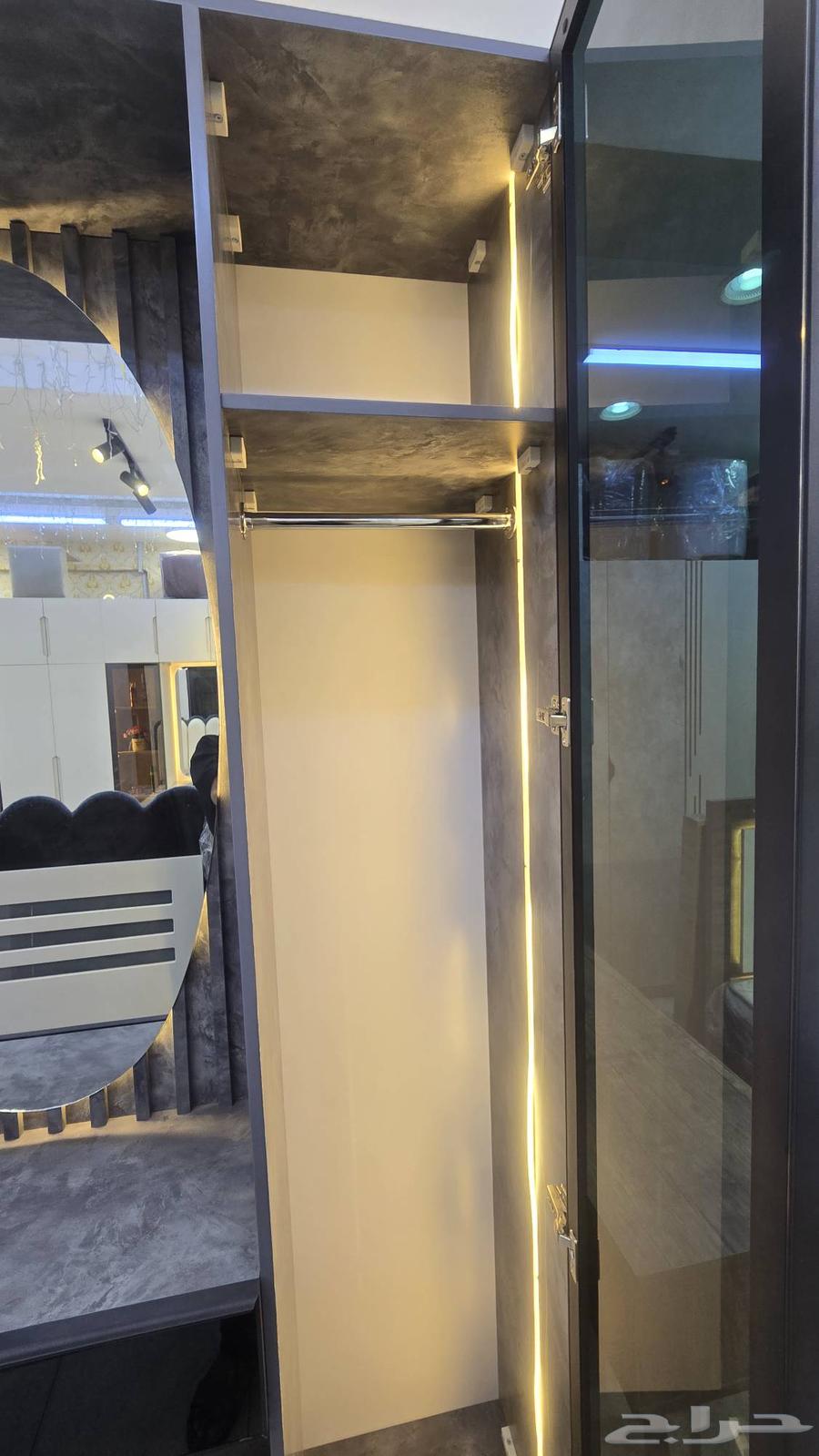 دولاب تسريحة64546846504705112