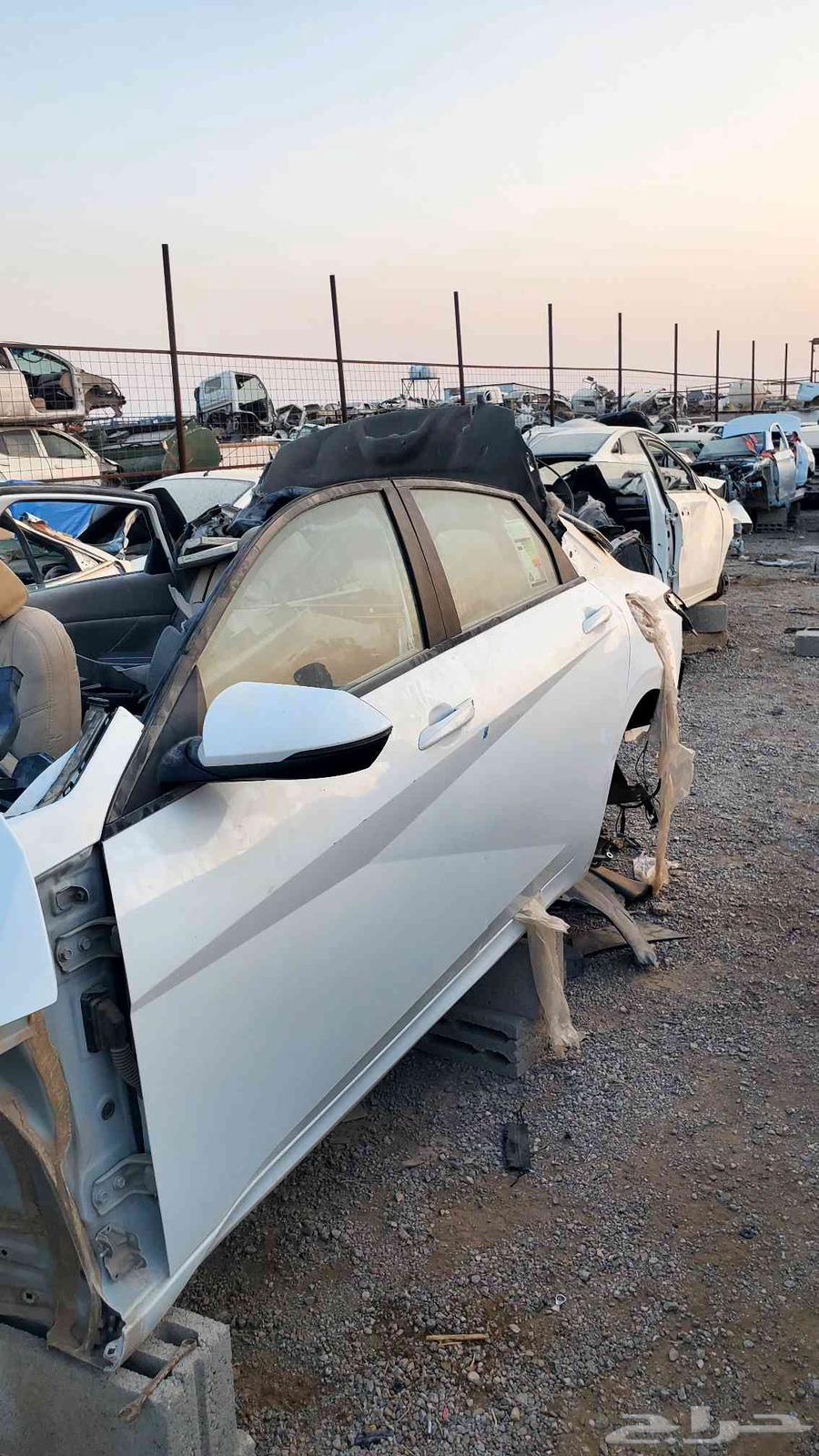 بيبان انتراء 2021ابيض يسار64545913466371112