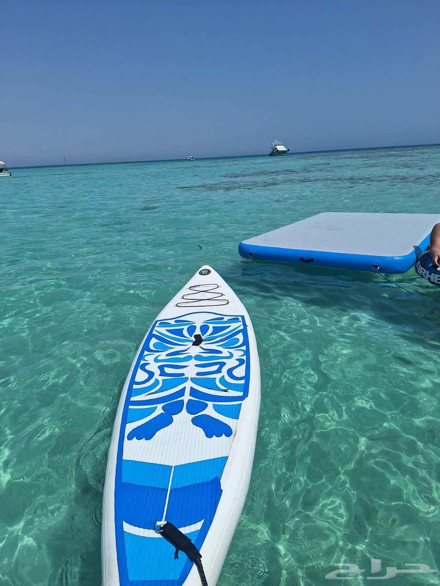 قارب للرحلات البحري مع الكابتن جمعه خور وسباحه وصيد وبياض64549415435649114