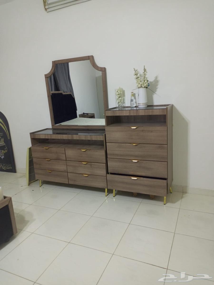 غرفة نوم شبه الجديد64543803528450111