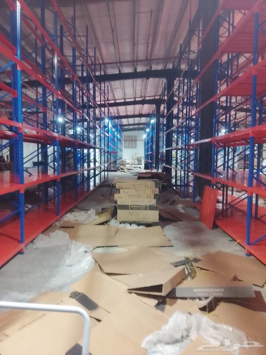 Warehouse storage shelves64548126562947114
