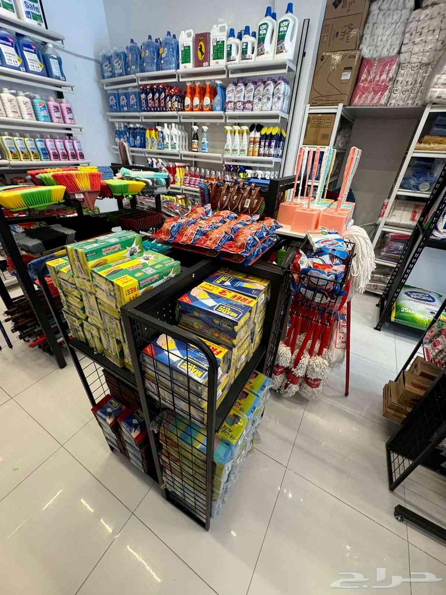 ارفف محلات للبيع بحاله ممتازه تم شراءها من شركة بدائع لبنان64545062197634112