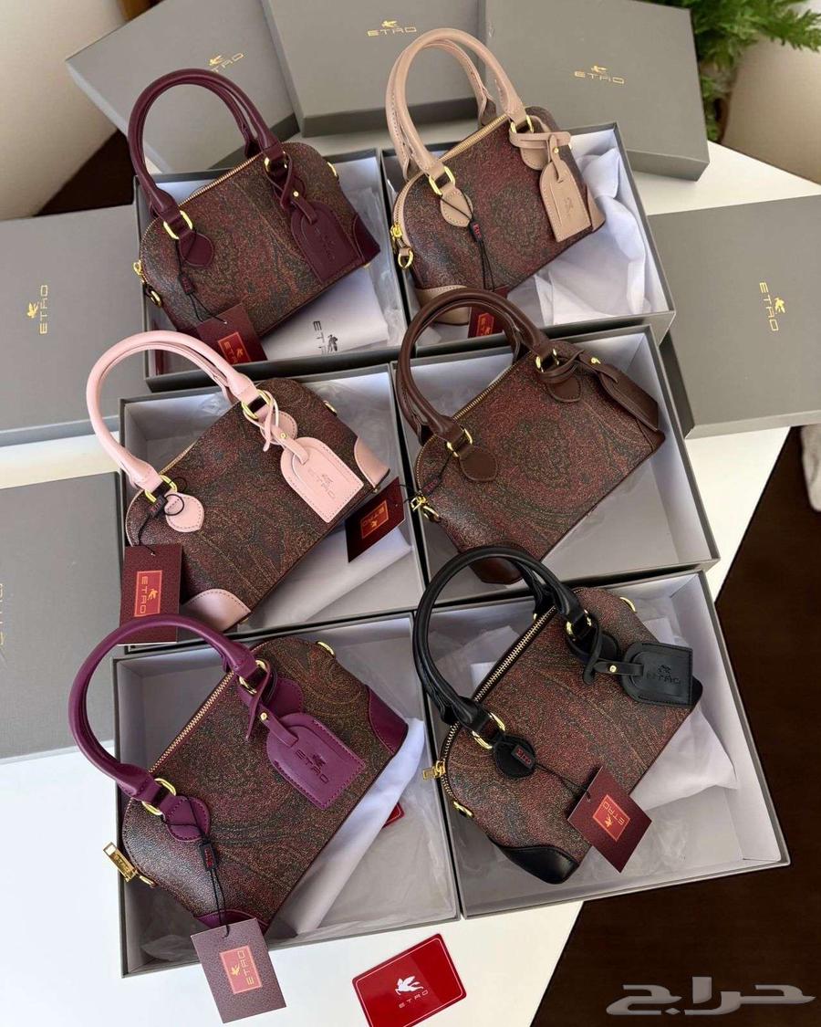 جميع المتوفر لدينا من الشنط الماركات جمله وقطاعي64544848783617111