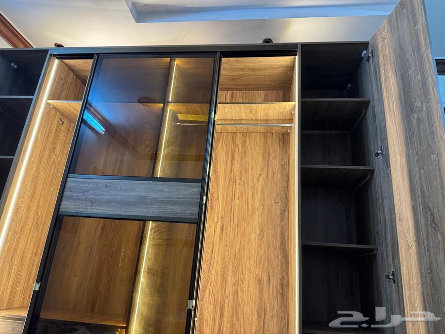 للبيع دولاب جديد ع السوم64544198916609111